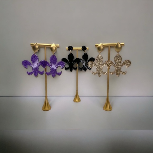 Fleur-tastic Oversized Earrings: Rock Your Louisiana Spirit in Style! NWT - Picture 6 of 10